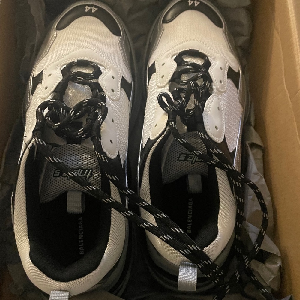 Balenciaga Triple S